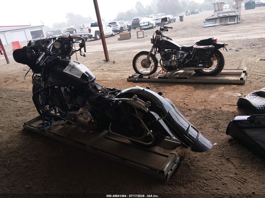 2011 Harley-Davidson Flhx VIN: 1HD1KBM17BB636403 Lot: 45641494