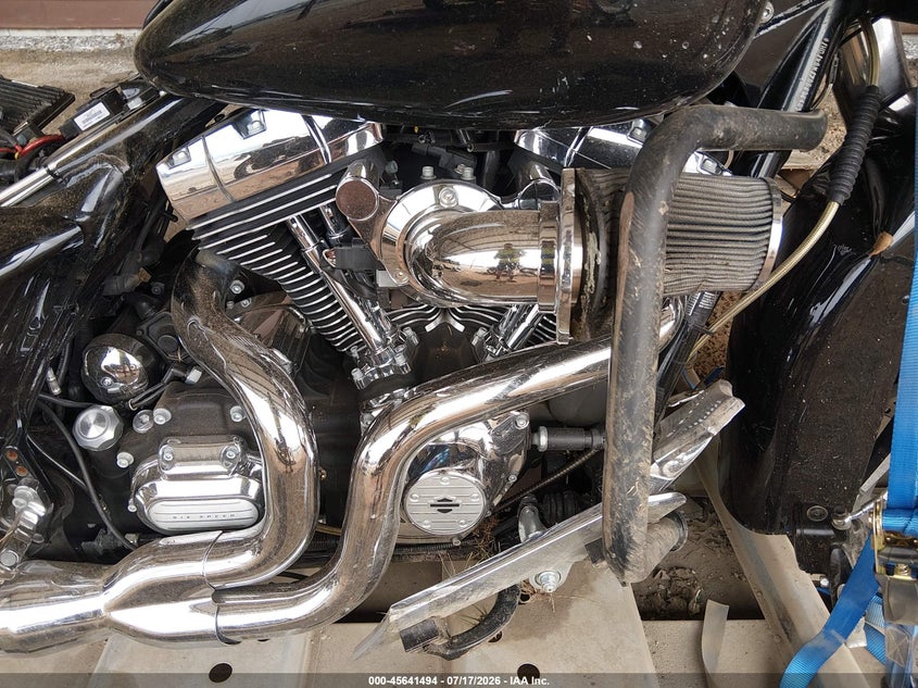 2011 Harley-Davidson Flhx VIN: 1HD1KBM17BB636403 Lot: 45641494