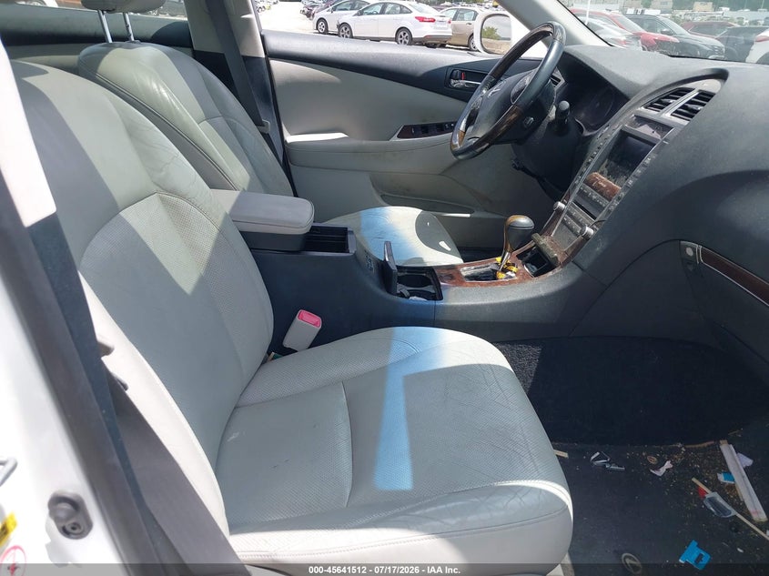 2010 LEXUS ES 350 auction photo 5