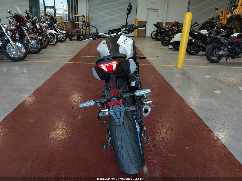 2026 YAMAHA MTN690 auction photo 6