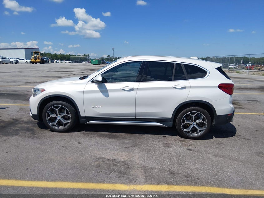 BMW X1 - zdjęcie 14