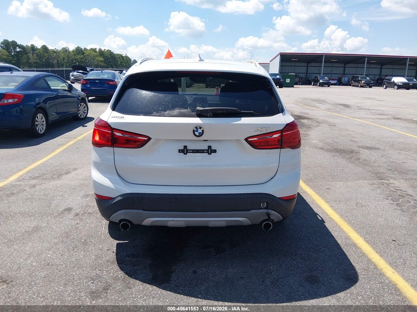 BMW X1 - zdjęcie 16