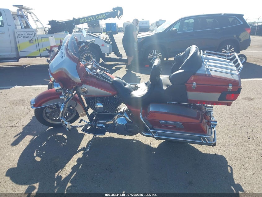 2000 Harley-Davidson Flhtcui VIN: LOT-1-45641640 Lot: 45641640