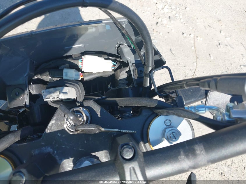 SUZUKI DR-Z400 2025