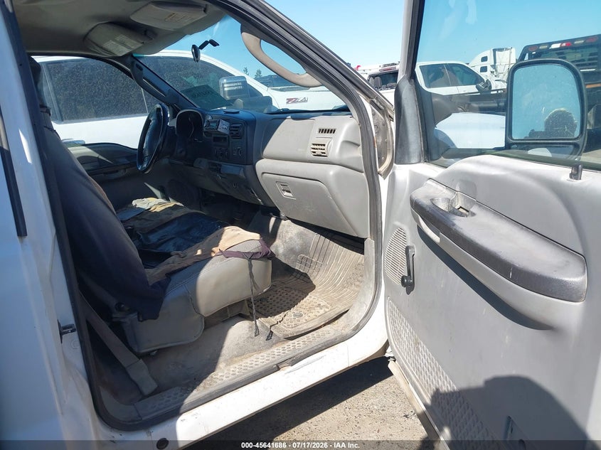 2005 Ford F-350 Xl/Xlt VIN: 1FDWF36P55EC75447 Lot: 45641686