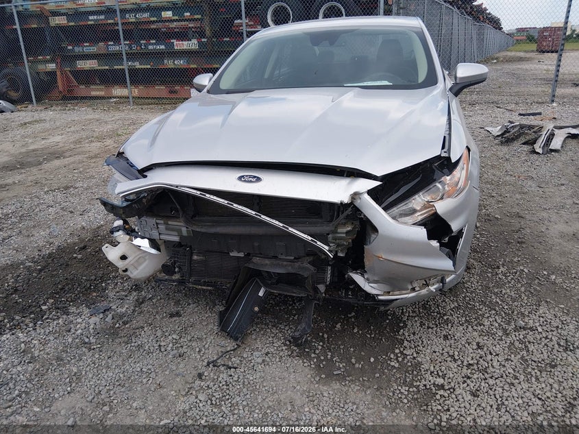 2019 FORD FUSION auction photo 6
