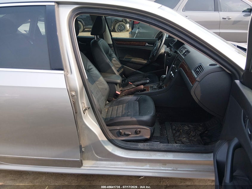 AtlanticExpress - Volkswagen Passat