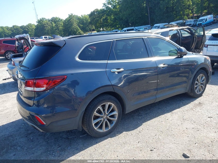 2017 HYUNDAI SANTA FE auction photo 4