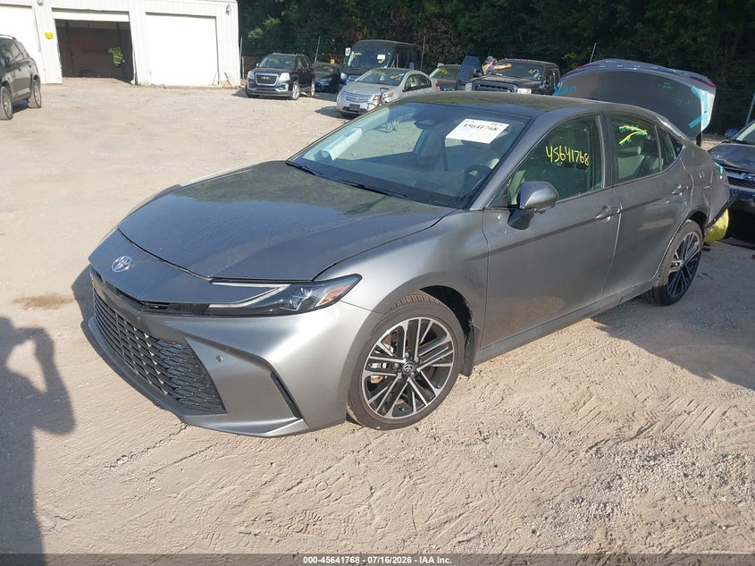 2025 Toyota Camry, Удар ззаду, IAAI, VIN 4T1DBADK8SU534626 — фото 2
