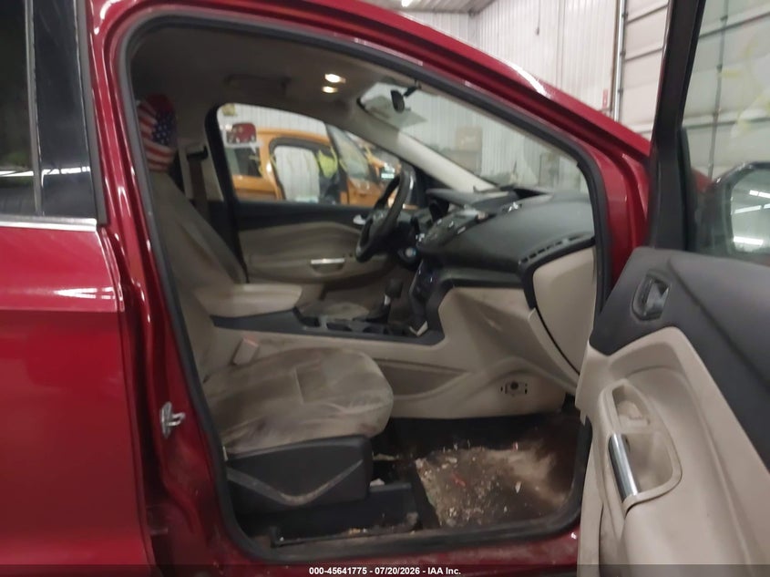 2017 FORD ESCAPE auction photo 5