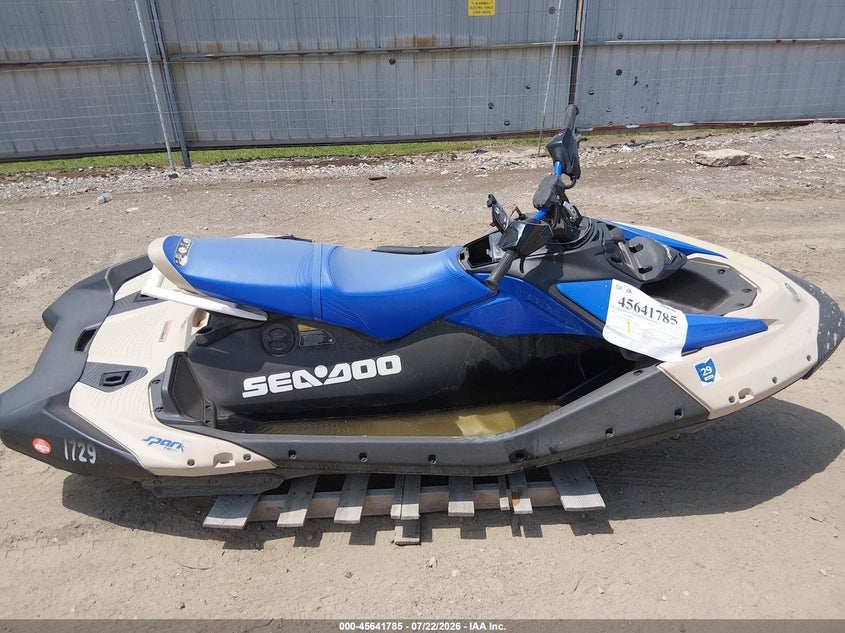 2025 SEADOO SPARK auction photo 5