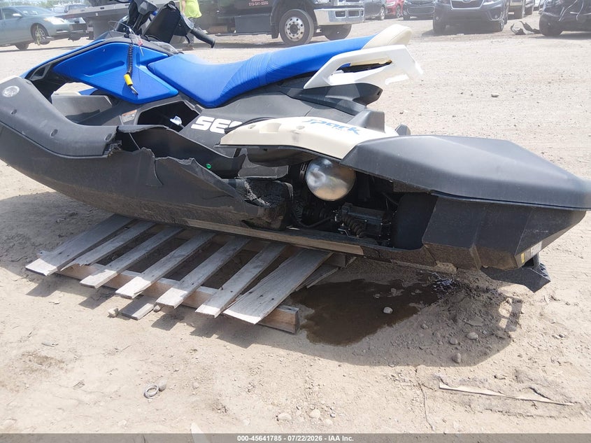2025 SEADOO SPARK auction photo 6