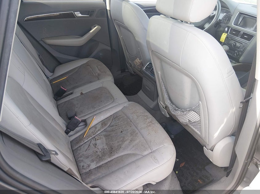 2012 Audi Q5 2.0T Premium VIN: WA1CFBFP2CA055571 Lot: 45641828