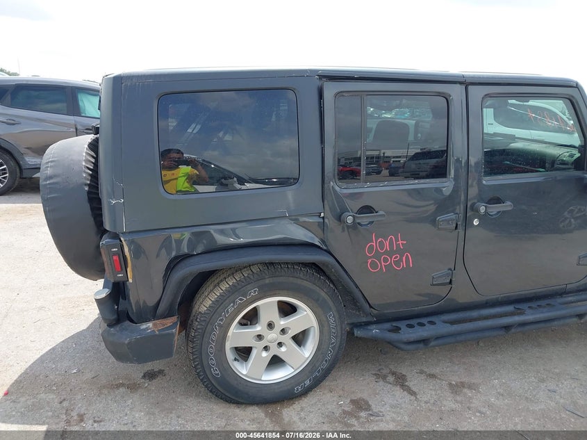 2010 Jeep Wrangler Unlimited Sport VIN: 1J4BA3H18AL145785 Lot: 45641854