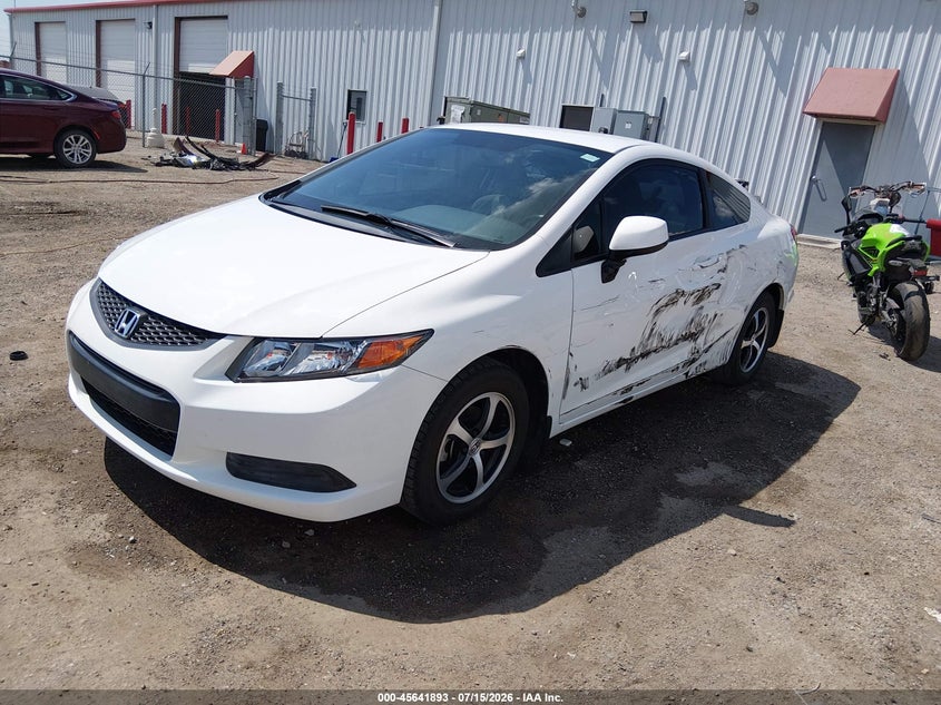 2012 Honda Civic, Left Side, IAAI, VIN 2HGFG3B59CH546281 — photo 2