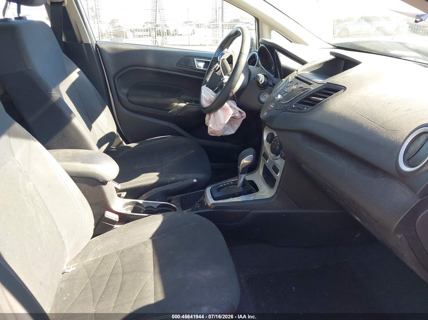 Vin: 03fadp4ej3gm20722, lot: 46140467, ford fiesta se 2016 img_1