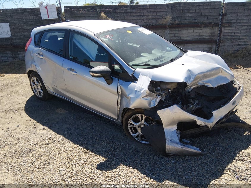 Vin: 3fadp4ej3gm207226, lot: 46140467, ford fiesta se 2016 img_1