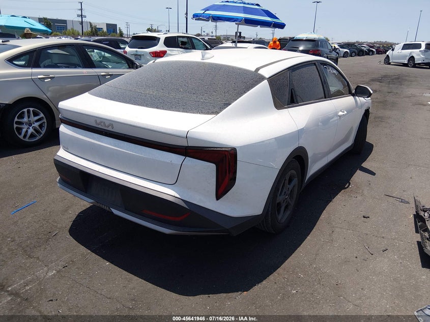 Vin: 3kpft4de6se009374, lot: 46140469, kia k4 lxs 20254