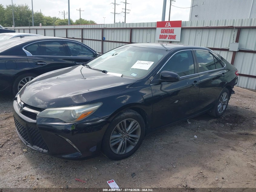 2015 Toyota Camry, Удар сзади, IAAI, VIN 4T1BF1FK6FU075031 — фото 2