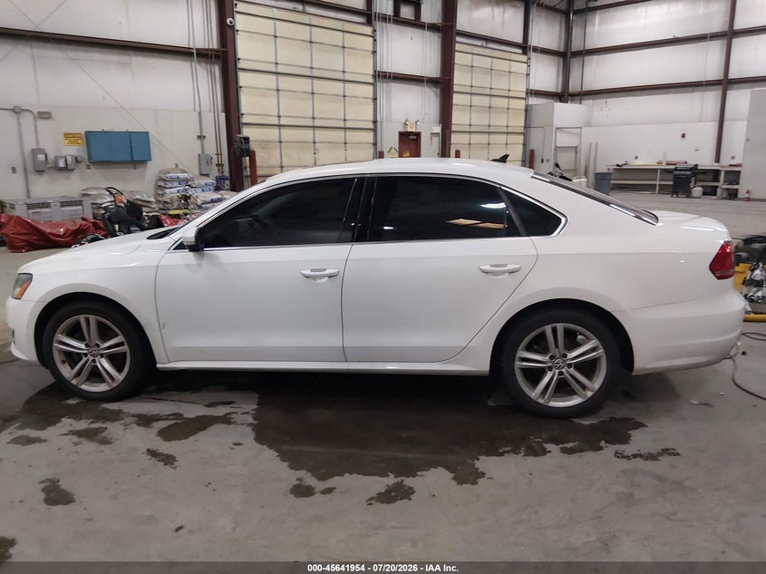 2015 Volkswagen Passat 2.0L Tdi Se VIN: 1VWBV7A35FC045466 Lot: 45641954