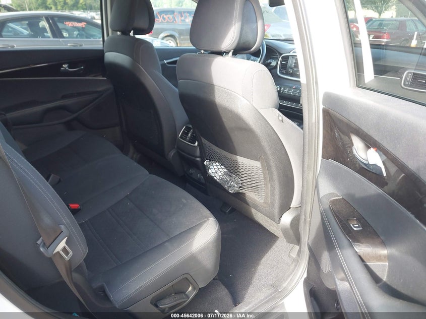 2016 Kia Sorento 2.4L Lx VIN: 5XYPGDA33GG070025 Lot: 45642006