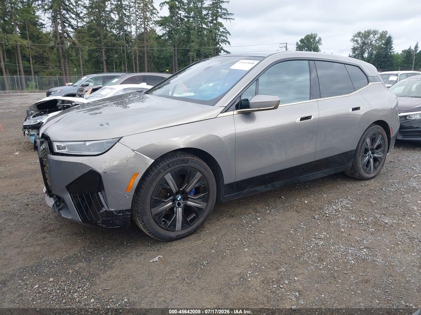 Vin: wb533cf00rcr68085, lot: 46140531, bmw ix m60 20242