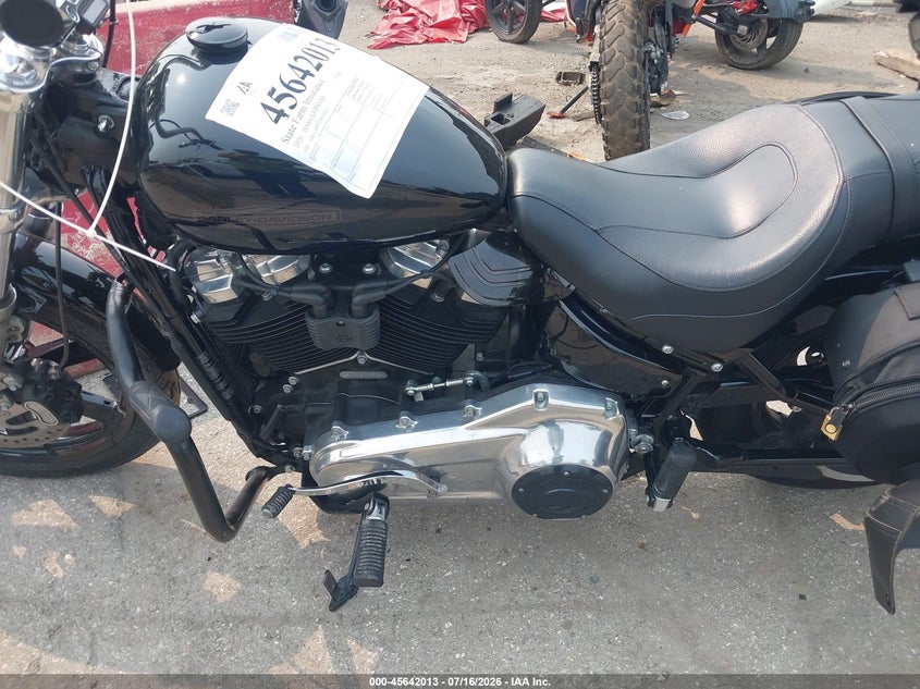 2020 Harley-Davidson Fxst VIN: 1HD1BVJ13LB074913 Lot: 45642013