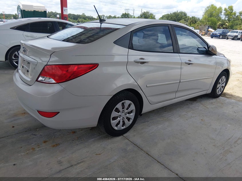 2016 HYUNDAI ACCENT auction photo 4