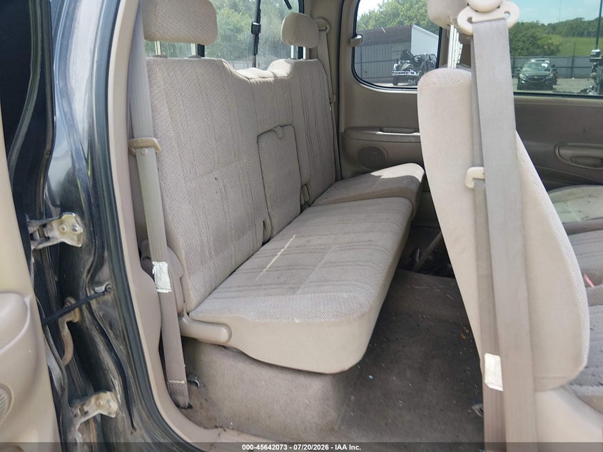 2000 Toyota Tundra Sr5 V8 VIN: 5TBRT3419YS085425 Lot: 45642073