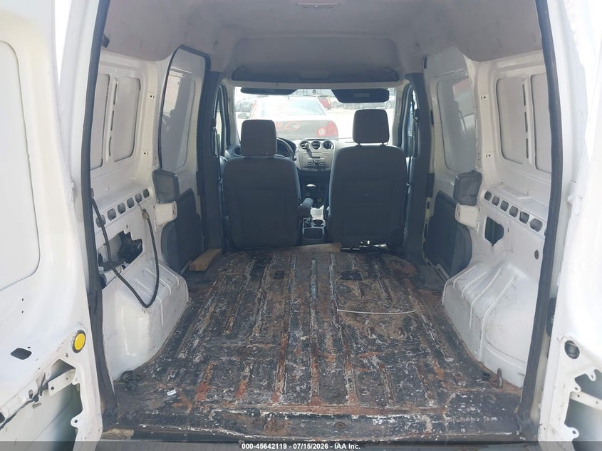 2010 FORD TRANSIT CONNECT auction photo 8