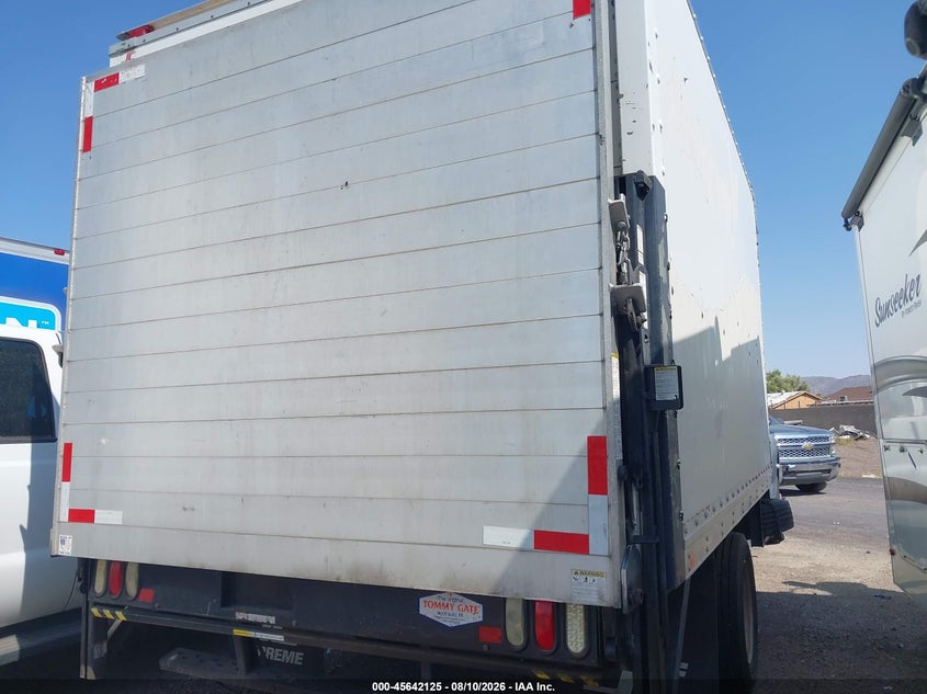 2012 FORD F-450 CHASSIS auction photo 4
