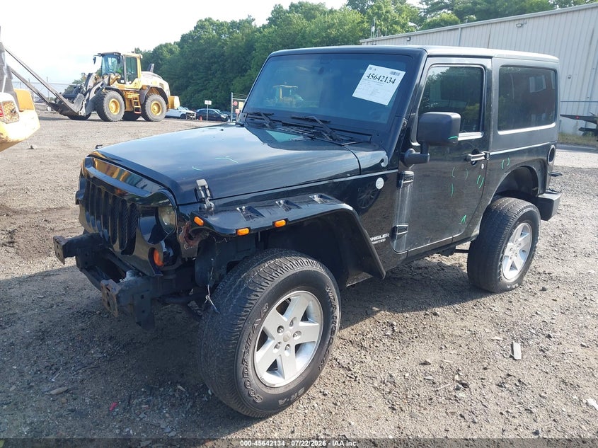 2013 Jeep Wrangler, Удар спереду, IAAI, VIN 1C4AJWAG1DL514430 — фото 2