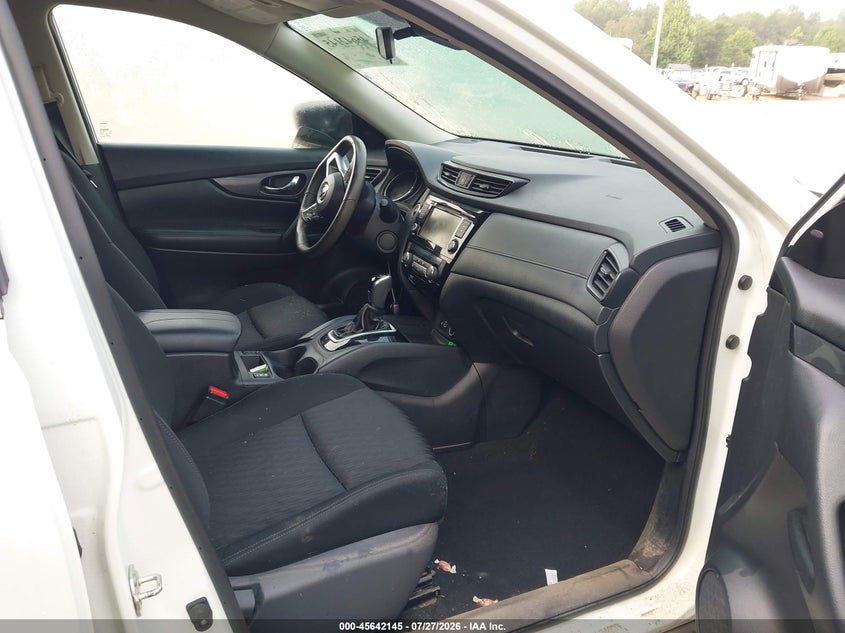 2019 NISSAN ROGUE auction photo 5