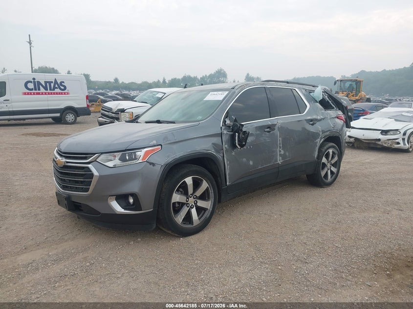 2020 CHEVROLET TRAVERSE auction photo 2