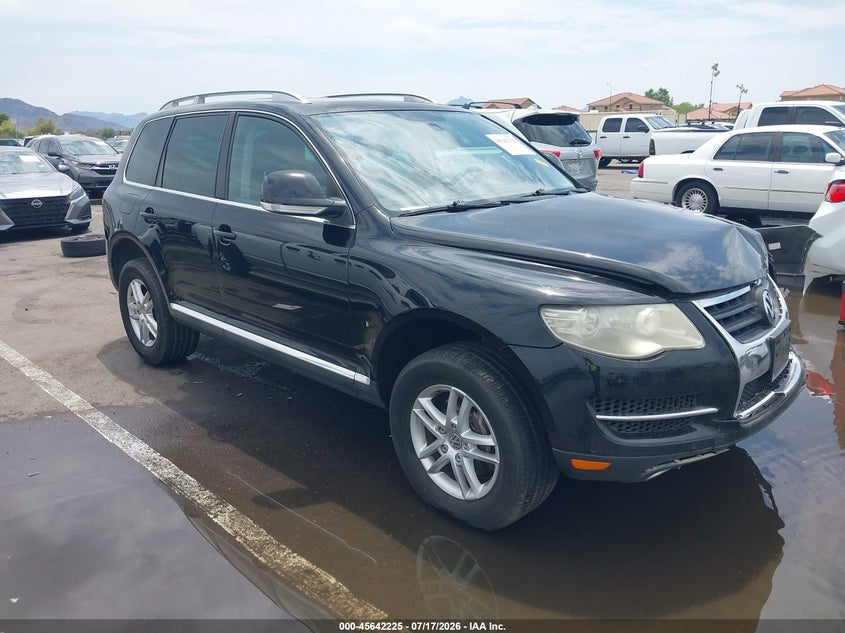 2008 VOLKSWAGEN TOUAREG 2 auction photo 1