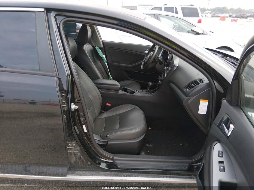 2015 KIA OPTIMA HYBRID auction photo 5