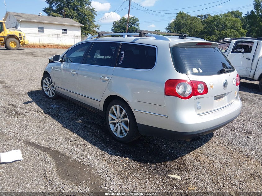 2010 Volkswagen Passat Komfort VIN: WVWXK7AN0AE066208 Lot: 45642292