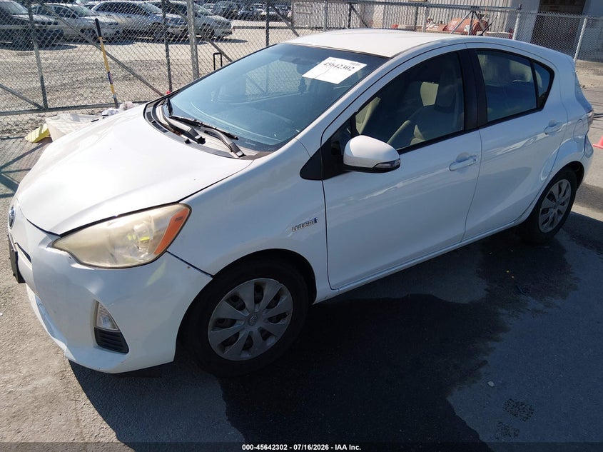 2012 Toyota Prius C One JTDKDTB38C1508365 photo 1