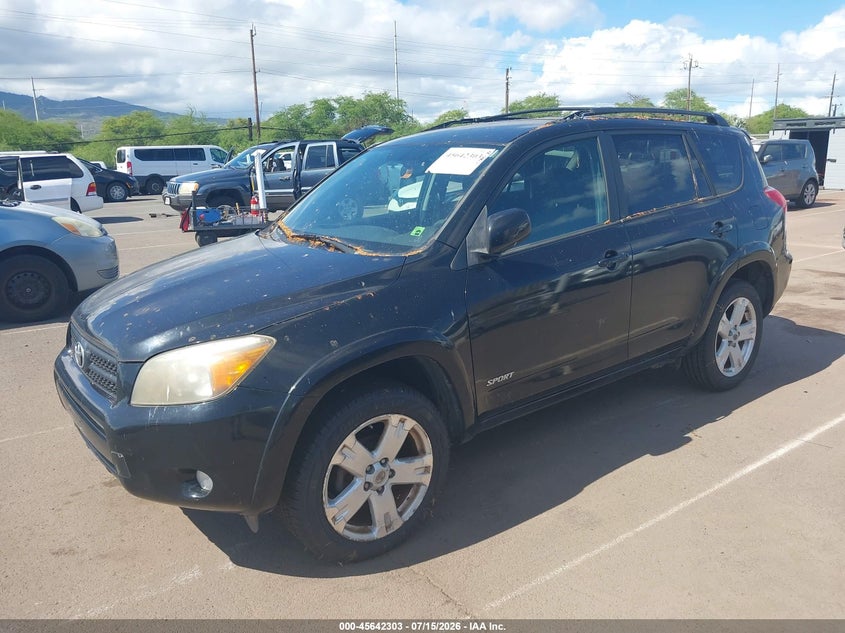 2006 Toyota RAV 4, Normal Wear & Tear, IAAI, VIN JTMZD32VX65013954 — photo 2