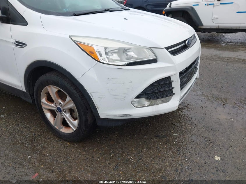 2014 FORD ESCAPE auction photo 6