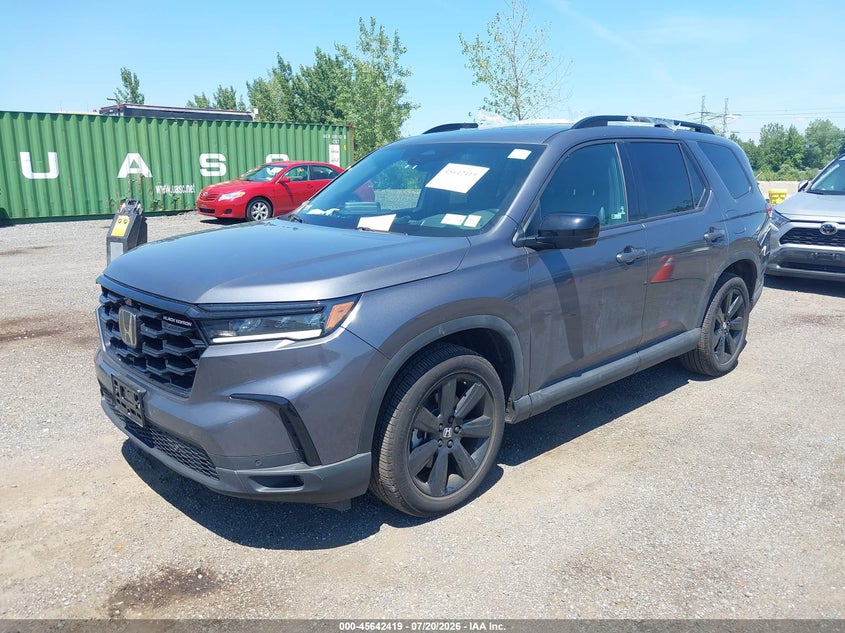 2025 HONDA PILOT auction photo 2
