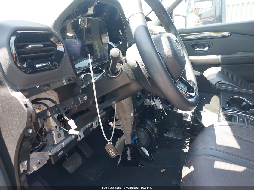 2025 HONDA PILOT auction photo 6