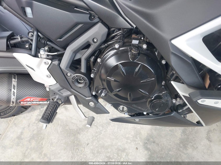 2026 KAWASAKI EX650 auction photo 8