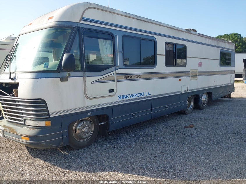 1992 CHEVROLET P30 auction photo 2