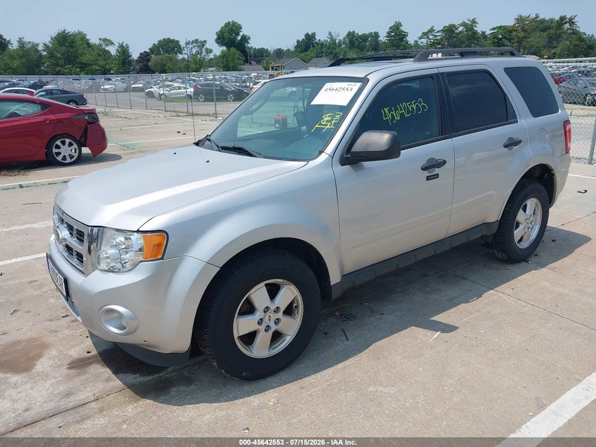 Vin: 1fmcu0d72bka22027, lot: 46141076, ford escape xlt 20112