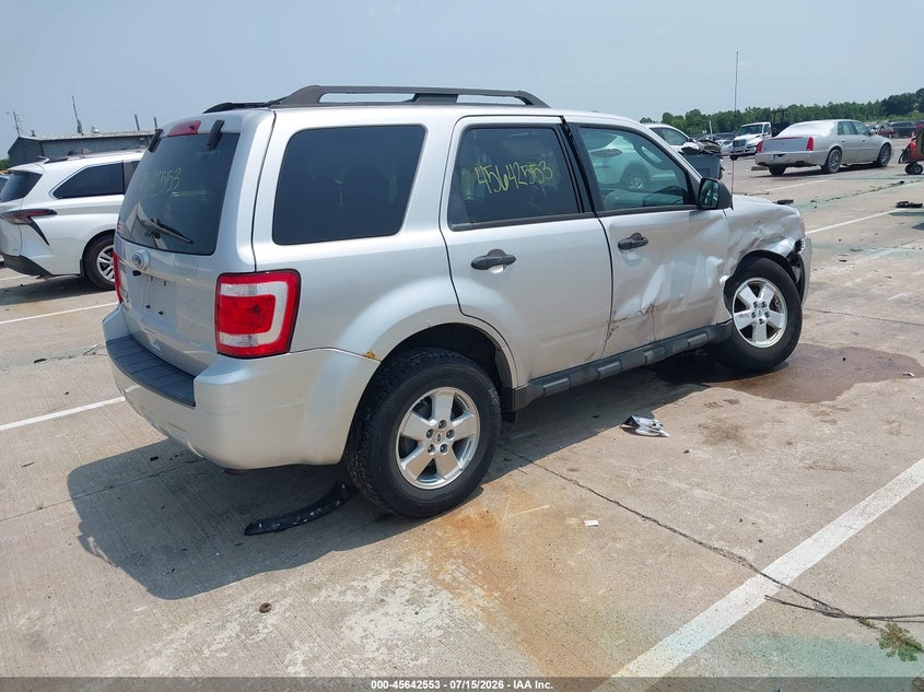 Vin: 1fmcu0d72bka22027, lot: 46141076, ford escape xlt 20114
