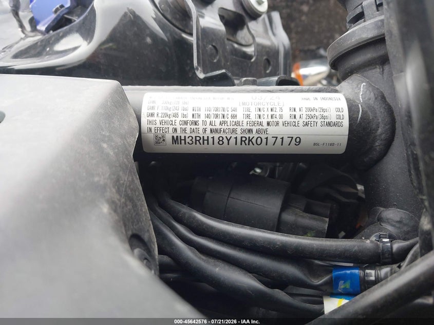 2024 Yamaha Yzfr3 A VIN: MH3RH18Y1RK017179 Lot: 45642576