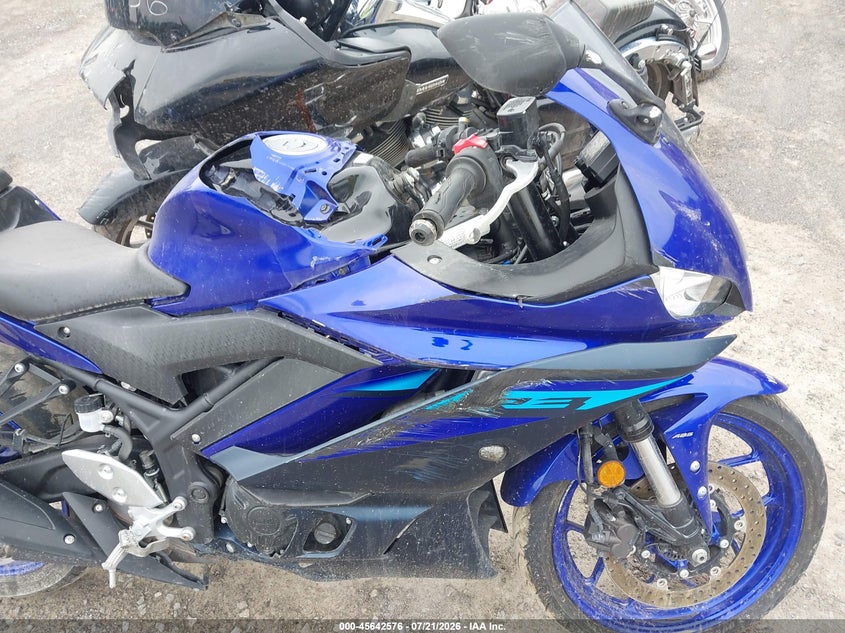 2024 Yamaha Yzfr3 A VIN: MH3RH18Y1RK017179 Lot: 45642576