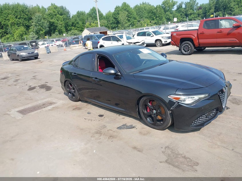2017 Alfa Romeo Giulia Rwd VIN: ZARFAEBNXH7531700 Lot: 45642588