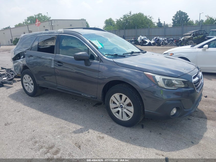 Vin: 4s4bsacc3j3363323, lot: 46141149, subaru outback 2.5i premium 2018 img_1